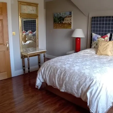 Homestay Number 13 *