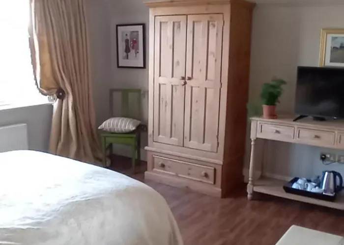 Number 13 Homestay Naas